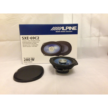 Alpine SXE-69C2 - ракурс 2