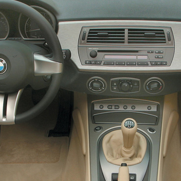 Incar RBW-Z4 - ракурс 3